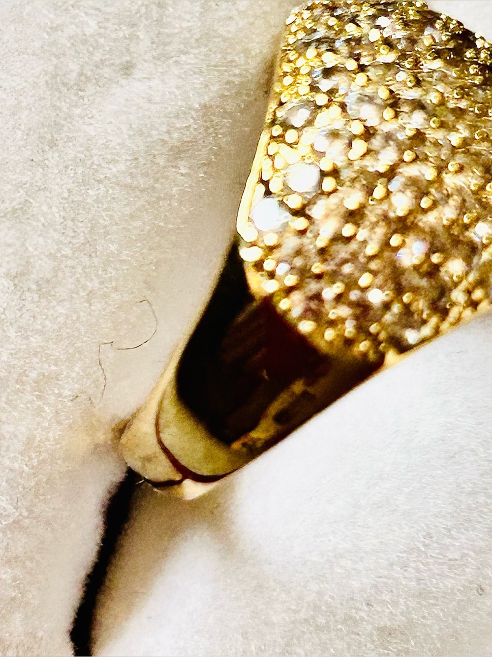 Elegant Gold tone Pavé Ring - Women Jewelry - Picture 3 of 6